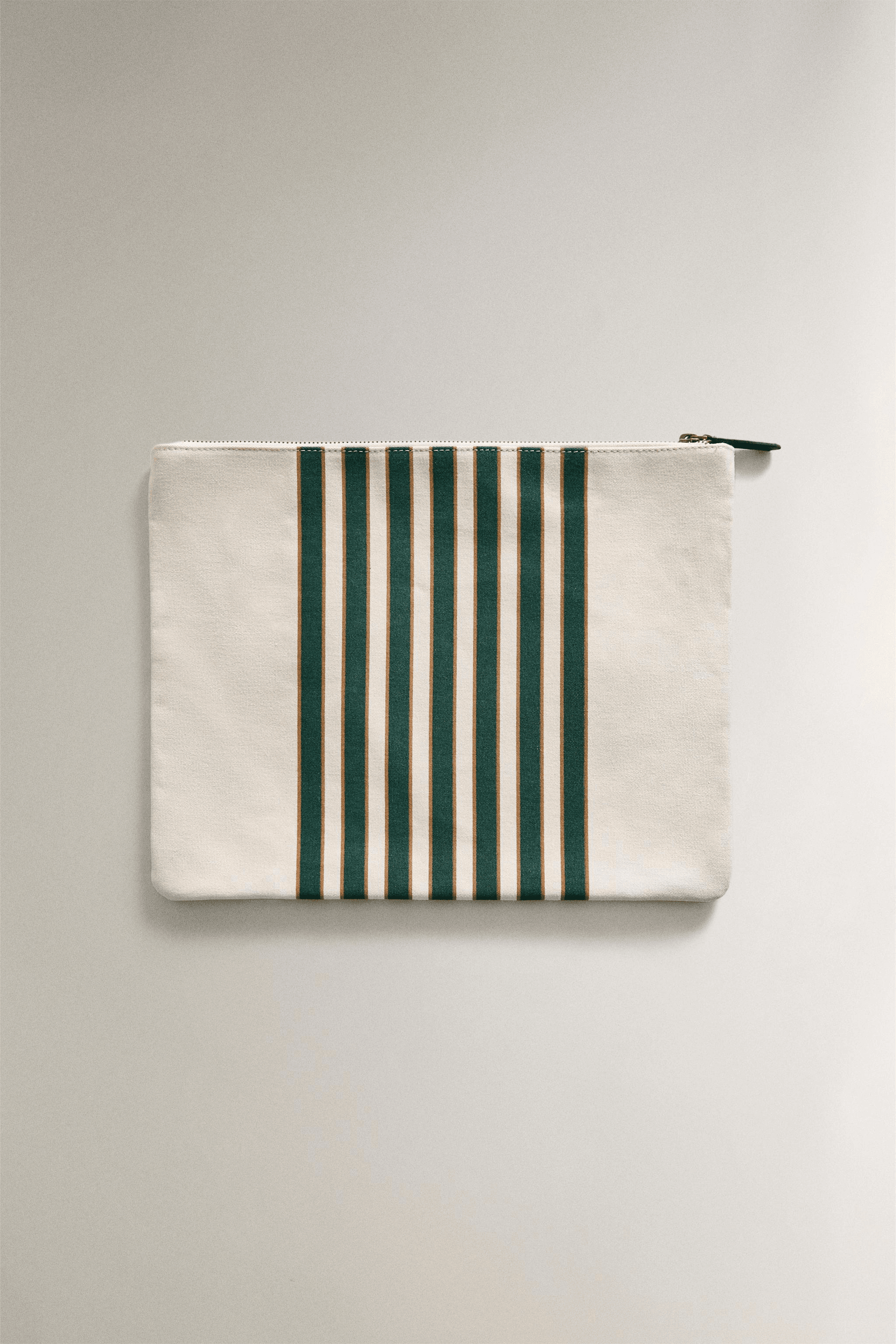 STRIPED TRAVEL BAG - Image 1