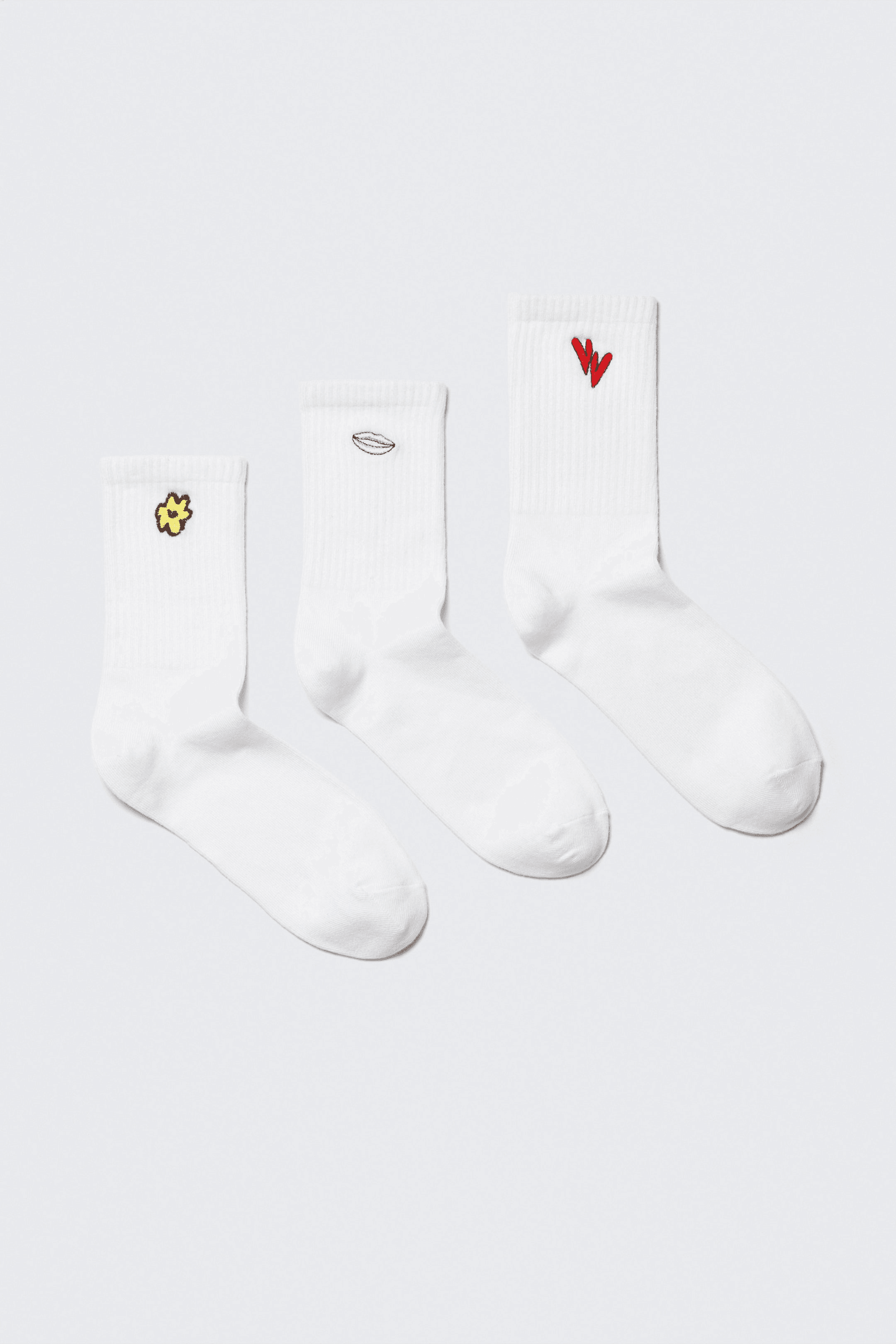 3-PACK EMBROIDERED SOCKS - Image 1