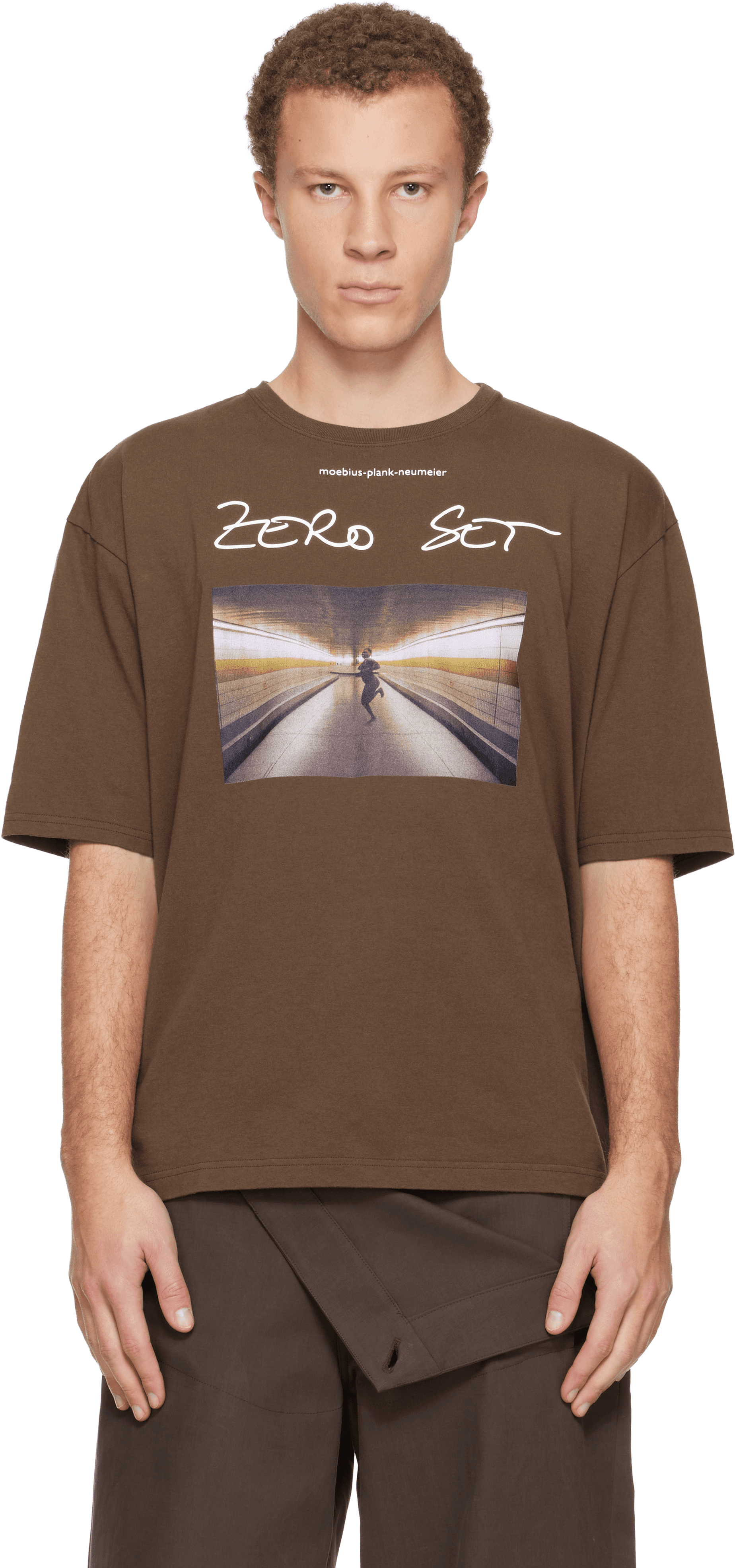 Brown UC2E4813-5 T-shirt - Image 1