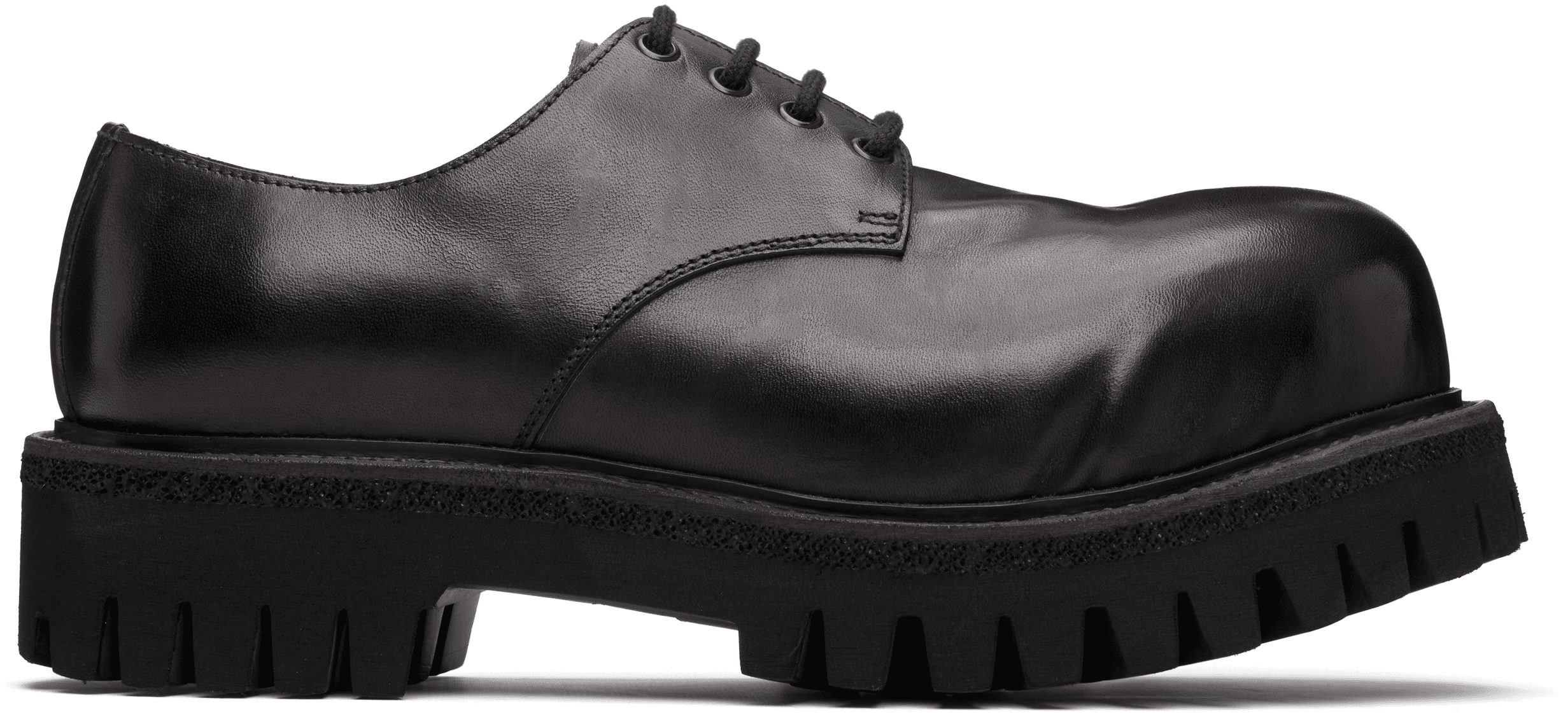 Black Horse Octa Low Derbys - Image 1